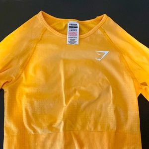 Gymshark cropped long sleeve workout shirt